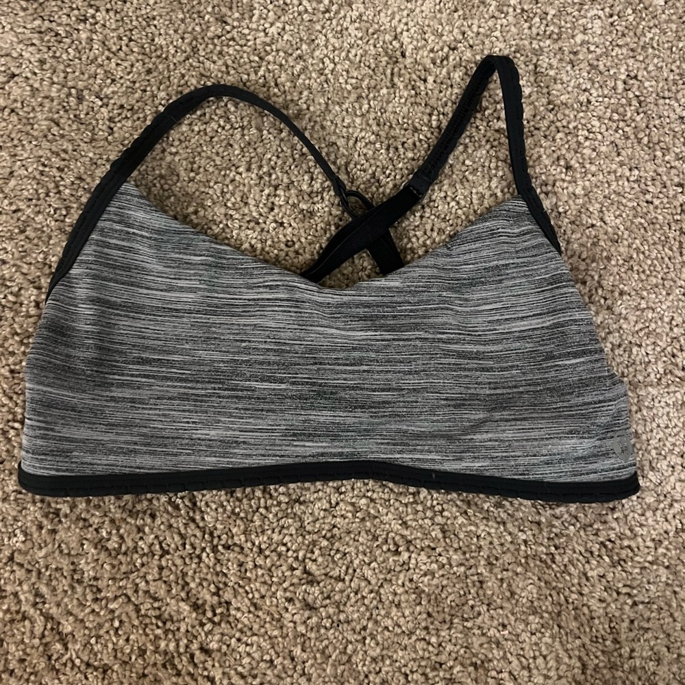 Lululemon Light Support Size 4